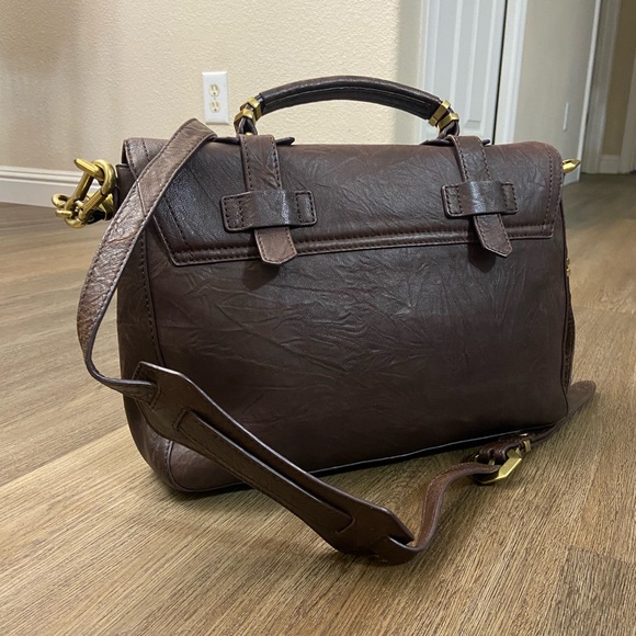 It’s NWT Oryany Large Flap Satchel - Picture 9 of 12